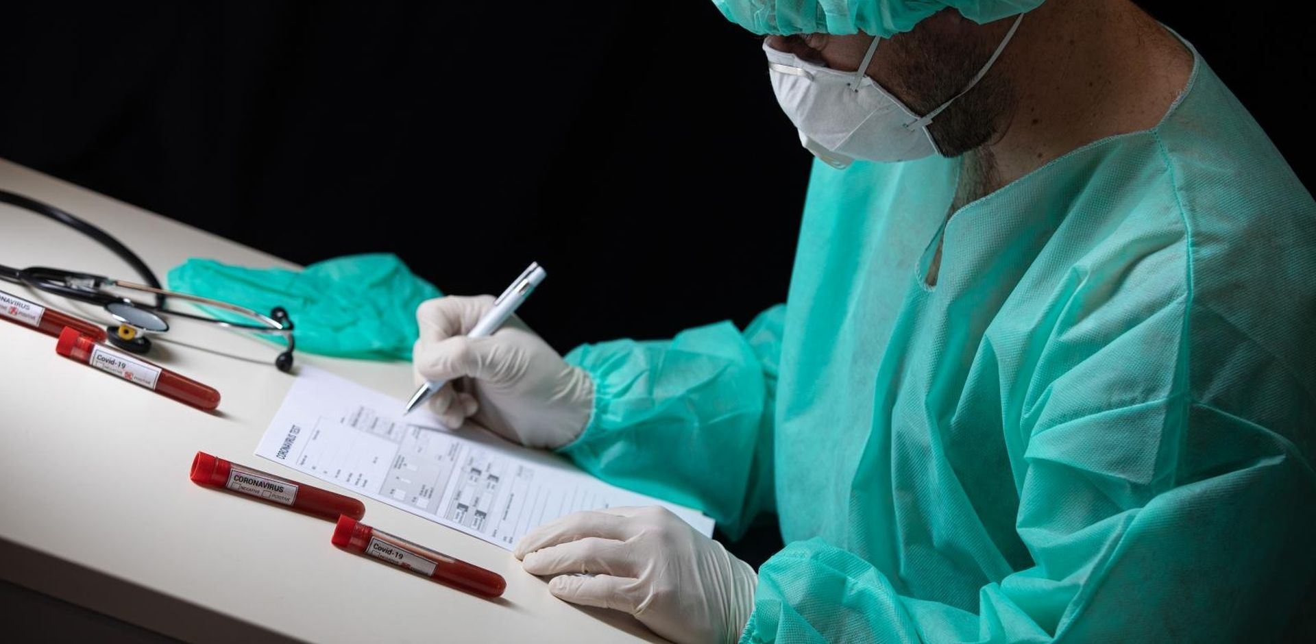 11.03.2020., Zagreb - Ilustracija epruvete s uzorcima krvi - testiranje na koronavirus.
Photo: Davor Puklavec/PIXSELL