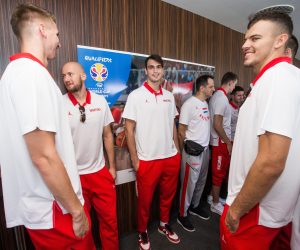 11.09.2018., SD Gradski vrt, Osijek - Zupan Ivan Anusic zajedno s gradonacelnikom Osijeka Ivanom Vrkicem primio je kosarkasku reprezentaciju Hrvatske i strucni stozer uoci kvalifikacijske utakmice s reprezentacijom Litve u Osijeku, koja ce se odigrati u petak, 14. rujna.   Dario Saric. 
Photo: Davor Javorovic/PIXSELL
