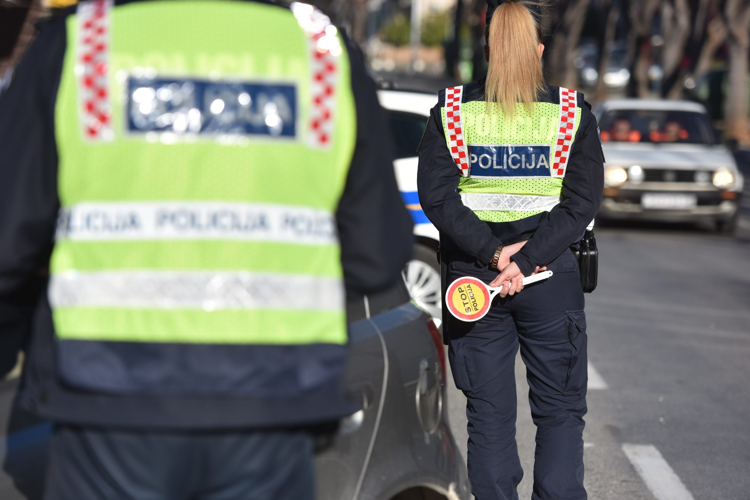 Šibenik: Policijska akcija suzbijanja prekršaja vozača prema pješacima 12.02.2019., Sibenik - Policija Sibensko-kninske zupanije provodi akciju suzbijanja prekrsaja vozaca prema pjesacima zbog ucestalih prometnih nesreca u kojima su sudjelovali pjesaci. 

Photo: Hrvoje Jelavic/PIXSELL