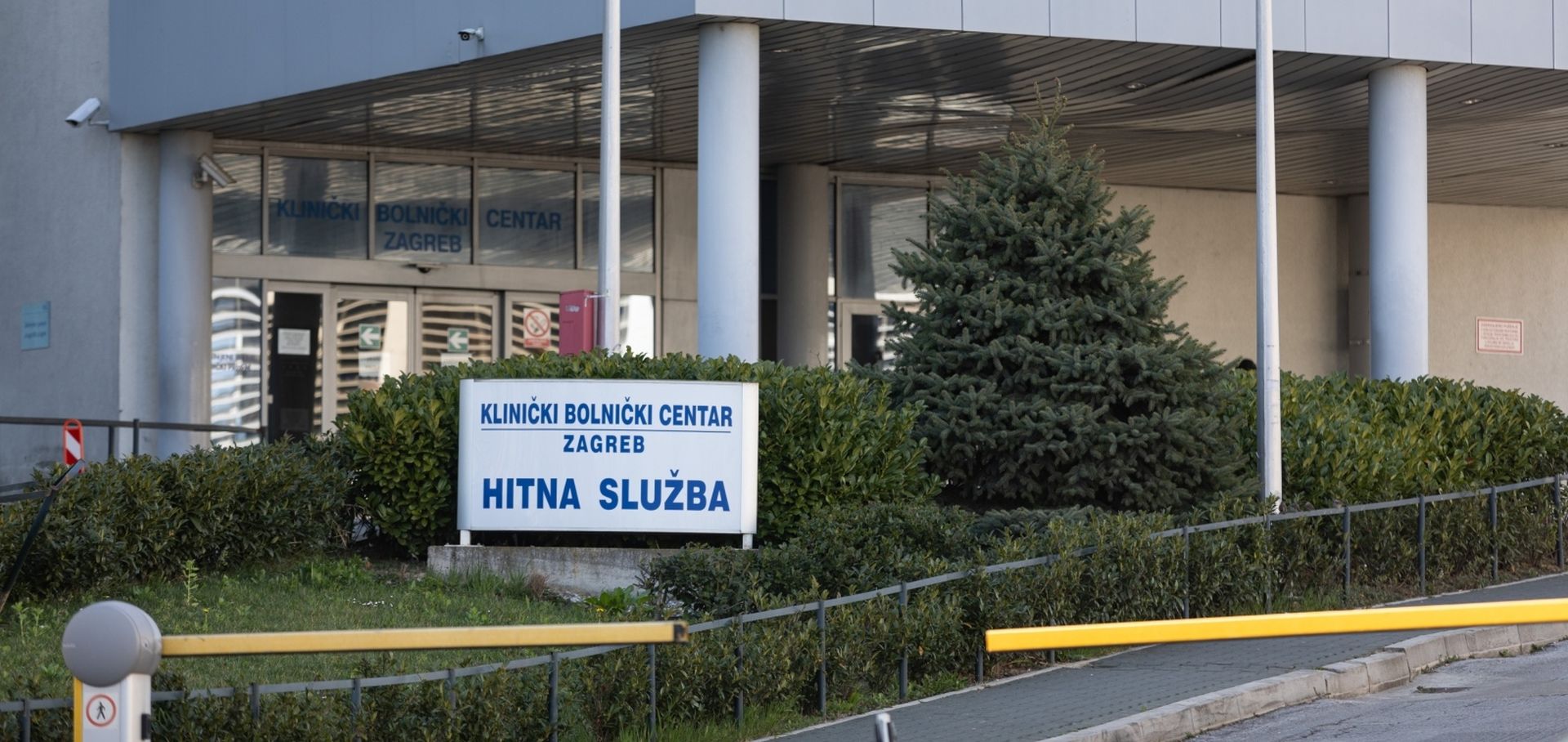 15.03.2020., Zagreb - Zgrada Klinickog Bolnickog Centra Zagreb  - Rebro.
Photo: Davor Puklavec/PIXSELL