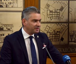 19.02.2020., Pula -  U Komunalnoj palaci, Pula, u tijeku je je 22. sjednica Gradskog vijeca Grada Pule. Boris Miletic 
Photo: Dusko Marusic /PIXSELL