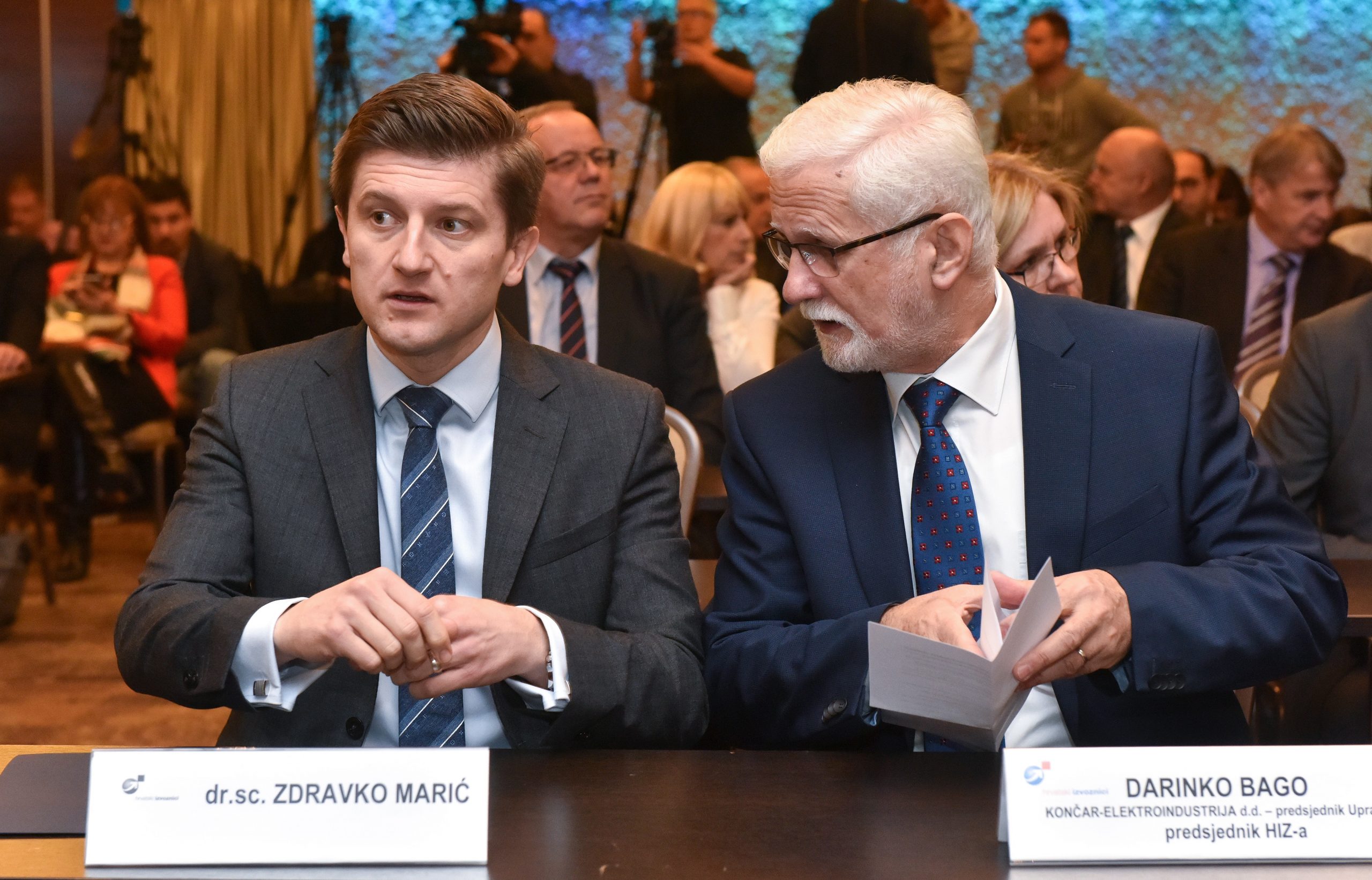 Zagreb: Poslovni skup Hrvatskih izvoznika s ministrom financija Zdravkom Marićem 20.11.2018., Zagreb -  U Hotelu Aristos odrzan je poslovni skup Hrvatskih izvoznika s ministrom financija Zdravkom Maricem. Naziv skupa je Ekonomske politike Republike Hrvatske i ocekivanja za 2019. godinu. Ministar financija Zdravko Maric, Darinko Bago. Photo: Davorin Visnjic/PIXSELL