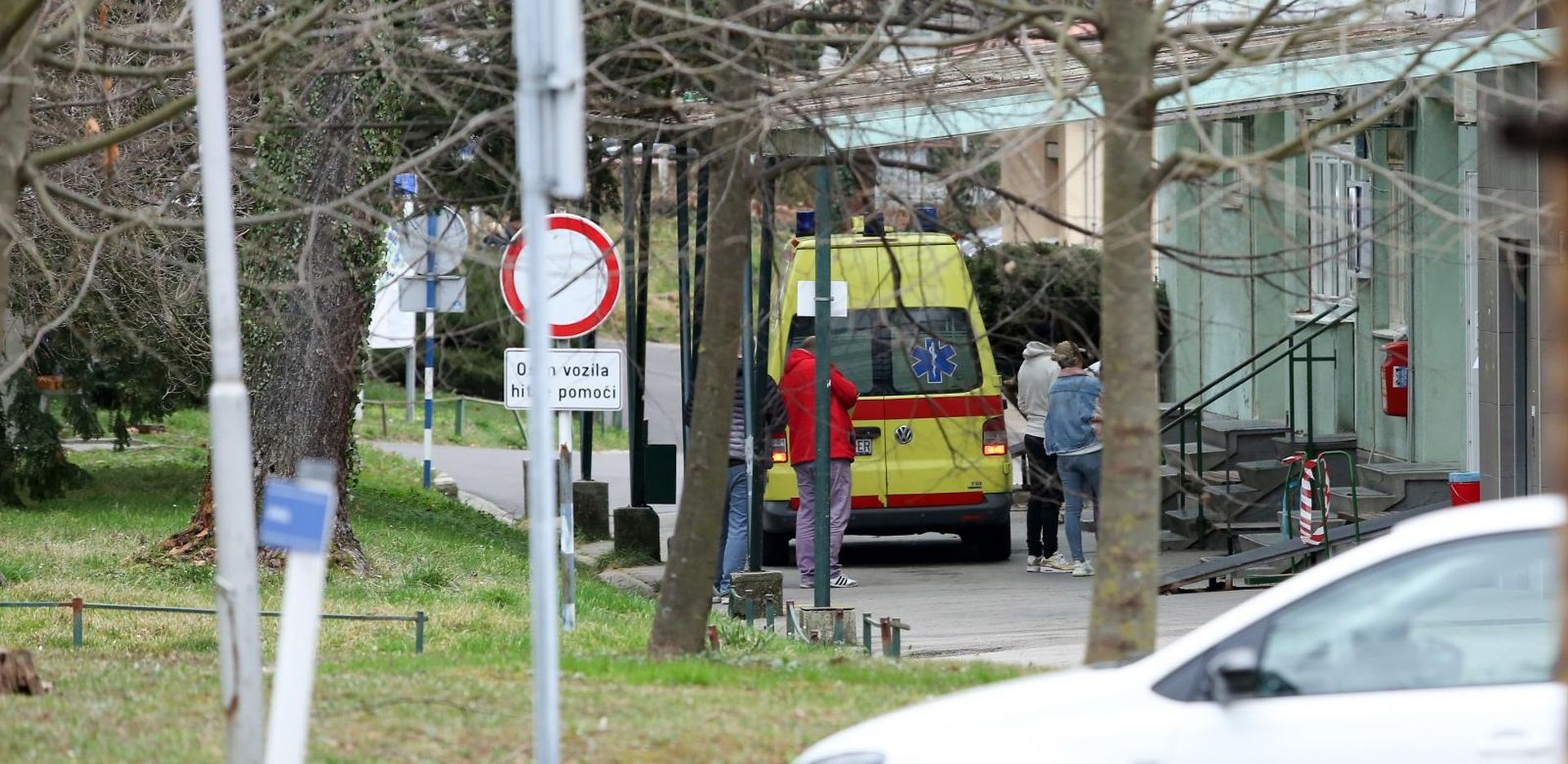 25.02.2020., Zagreb - Pet osoba nalazi se u izolaciji na Klinici za infektivne bolesti "dr. Fran Mihaljevic". Izolirane osobe nisu bile medjusobno povezane. Photo: Emica Elvedji/PIXSELL