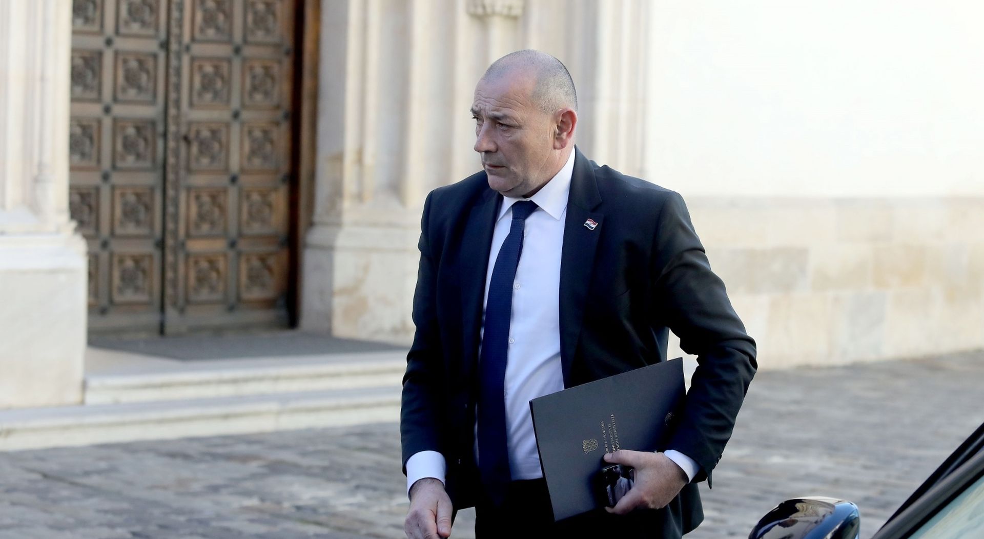 27.02.2020., Zagreb - Na 209. sjednici Vlada RH je, uz ostalo, raspravljala o aktualnom stanju i poduzetim mjerama na suzbijanju koronavirusa u Republici Hrvatskoj. Dolazak ministara na sjednicu, 
Photo: Patrik Macek/PIXSELL