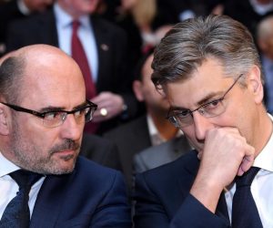 Zagreb: Andrej Plenković sudjelovao na 29. obljetnicki osnutka HDZ-a Podsused 28.03.2019., Zagreb - Predsjednik Hrvatske demokratske zajednice Andrej Plenkovic sudjelovao je svecanom obiljezavanju 29. obljetnice osnutka podrucnih odbora HDZ-a Podsused, Vrapce, Stenjevec i Crnomerec, u Centaru za kulturu i obrazovanje Susedgrad. Milijan Brkic, Andrej Plenkovic
Photo: Marko Lukunic/PIXSELL