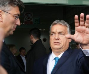 28.11.2019., Osijek - Otvorenje ucenickog doma u sklopu Prosvjetno-kulturnog centra Madjara u Osijeku. Predsjednik Vlade RH Andrej Plenkovic, predsjednik Vlade Madjarske Viktor OrbanPhoto: Dubravka Petric/PIXSELL