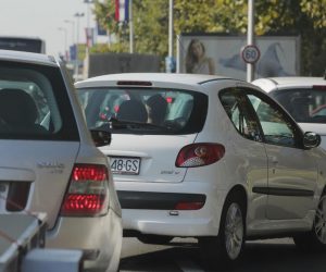 Zagreb: Gužva na Aveniji Većeslava Holjevca zbog radova u Ulici SR Njemačke  29.08.2018., Zagreb - Guzva na Aveniji Veceslava Holjevca zbog radova u Ulici Savezne Republike Njemacke koja je zatvorena za promet. 

Photo: Tomislav Miletic/PIXSELL