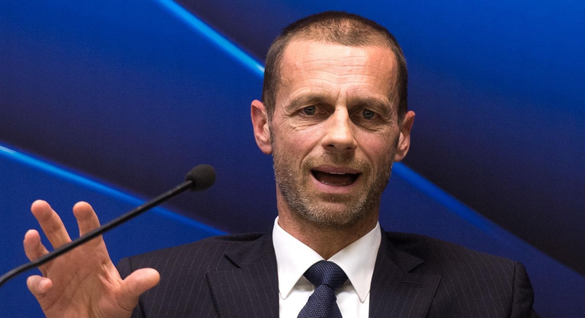 31.03.2017., Stara Pazova, Srbija - Predsjednik UEFA Aleksander Ceferin obisao je sportski centar Nogometnog saveza Srbije u Staroj Pazovi s predsjednikom Slavisom Kokezom i pocasnim predsjednikom FSS-a Tomislavom Karadzicem. Photo: Srdjan Ilic/PIXSELL