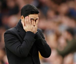Premier League - Arsenal v West Ham United Soccer Football - Premier League - Arsenal v West Ham United - Emirates Stadium, London, Britain - March 7, 2020  Arsenal manager Mikel Arteta reacts   Action Images via Reuters/John Sibley  EDITORIAL USE ONLY. No use with unauthorized audio, video, data, fixture lists, club/league logos or "live" services. Online in-match use limited to 75 images, no video emulation. No use in betting, games or single club/league/player publications.  Please contact your account representative for further details. JOHN SIBLEY