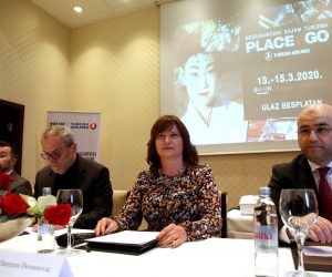 Zagreb, 2.3.2020 -  Organizatori Međunarodnog sajma turizma Place2Go na konferenciji za novinare predstavili su program tog sajma, koji se ove godine održava deveti put. Na slici Goran Rihtarić, Milan Bandić, Damjana Domanovac i Ugur Cantimur.
Foto HINA/ Dario GRZELJ/ dag