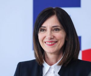 Zagreb, 7.4.2020. -  U Nacionalnoj i sveuèilinoj knjinici odrana je videokonferencija ministara kulture EU-a.  Na slici hrvatska ministrica znanosti i obrazovanja Blaenka Divjak. 
foto HINA/ PIXSELL/ EU2020HR/ Luka Stanzl/ ua