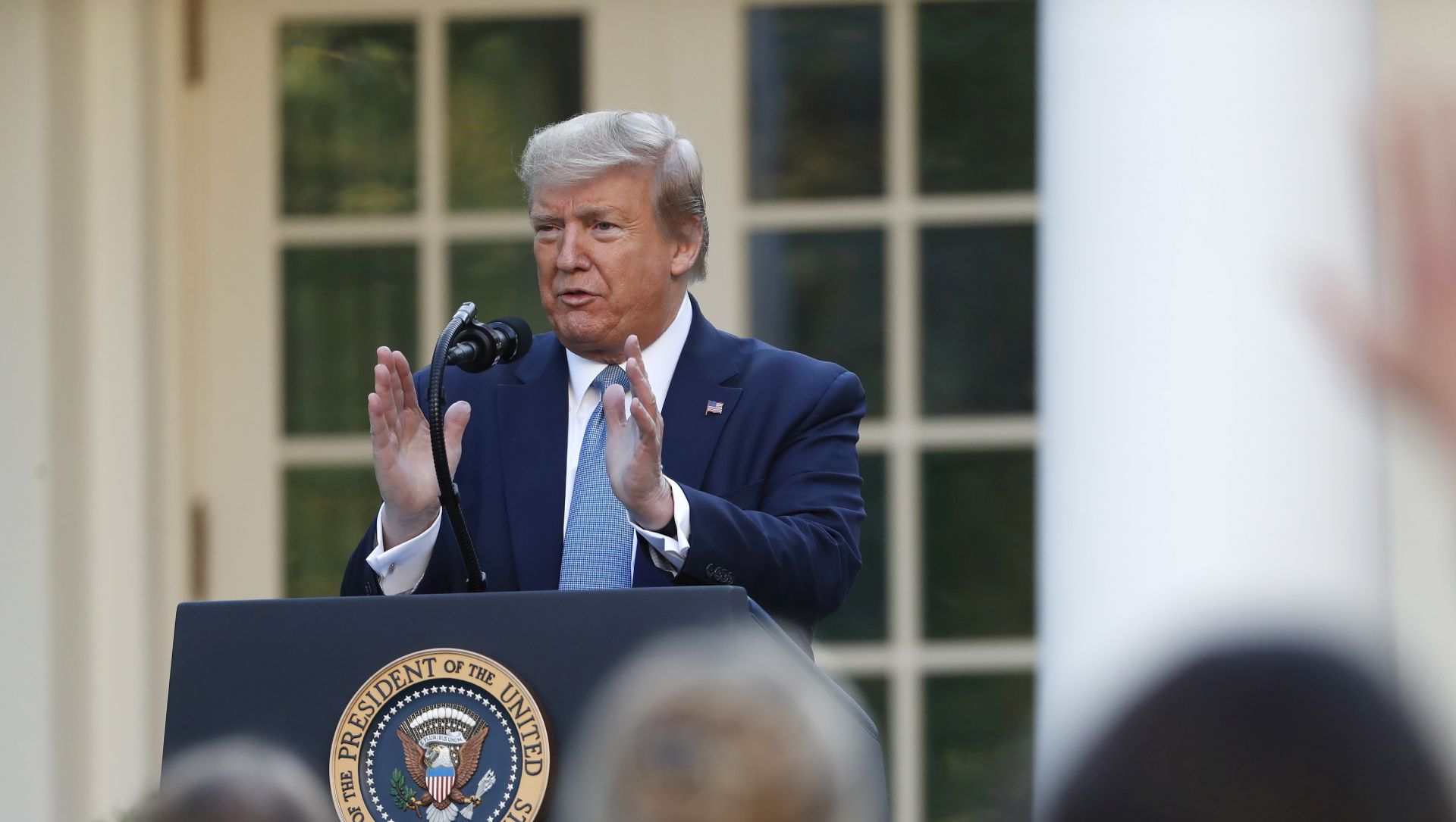 epa08365372 US President Donald J. Trump takes questions during the Coronavirus Task Force briefing on the COVID-19 pandemic in the Rose Garden at the White House in Washington, DC, USA, 15 April 2020.  EPA/SHAWN THEW / POOL