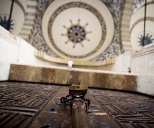 epa08380351 View of the entrance of the Imperial Mosque, built in 1461 by Sultan Mehmet II Fatih, locked down as a measure against the spread of the coronavirus in Pristina, Kosovo, 23 April 2020. Muslims around the world prepare to celebrate the holy month of Ramadan, by praying during the night time and abstaining from eating, drinking, and sexual acts during the period between sunrise and sunset. Ramadan is the ninth month in the Islamic calendar and it is believed that the revelation of the first verse in Koran was during its last 10 nights.  EPA/VALDRIN XHEMAJ