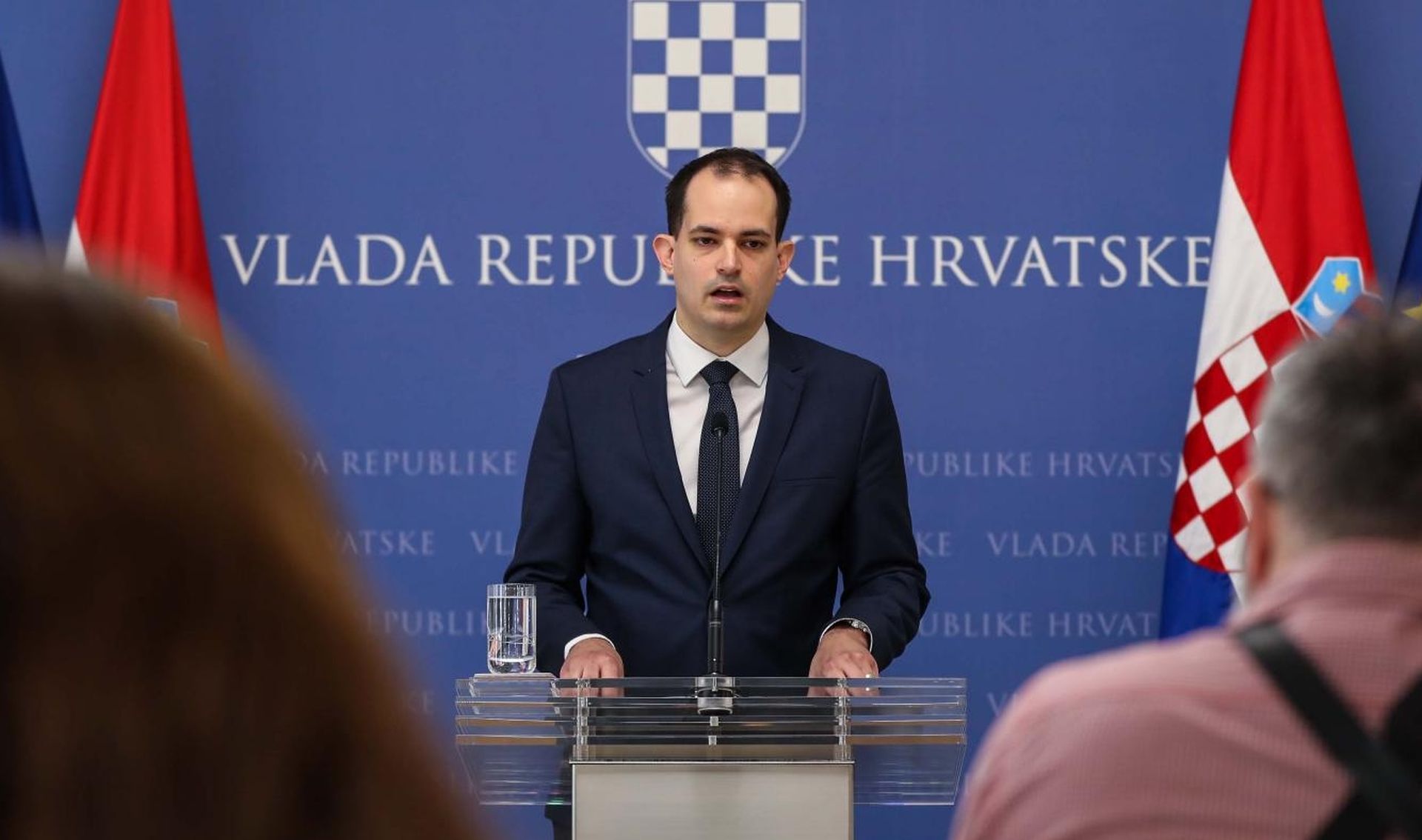 01.04.2020., Zagreb - Ministar Uprave Ivan Malenica na konferenciji za medije odrzanoj u Banskim dvorima, predstavio je sustav e-propusnica za gradjane. 
Photo: Jurica Galoic/PIXSELL
