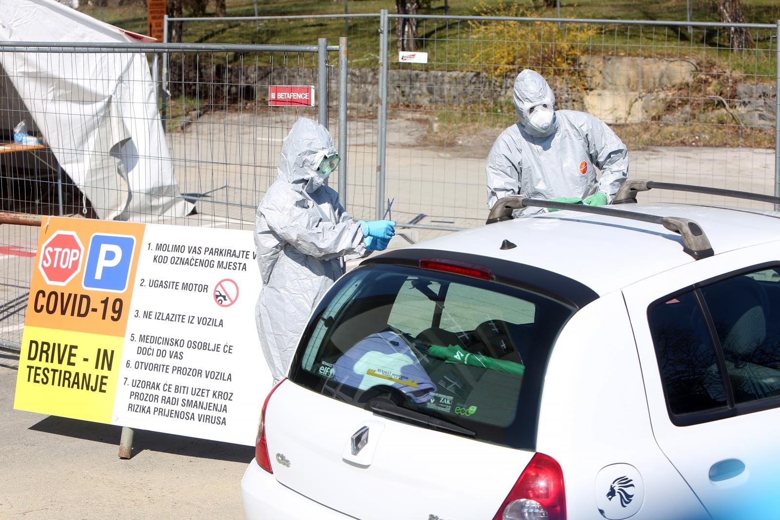 02.04.2020., Karlovac - U Opcoj bolnici Karlovac otvoreno je  "drive in" testiranje na koronavirus. Photo: Kristina Stedul Fabac/PIXSELL