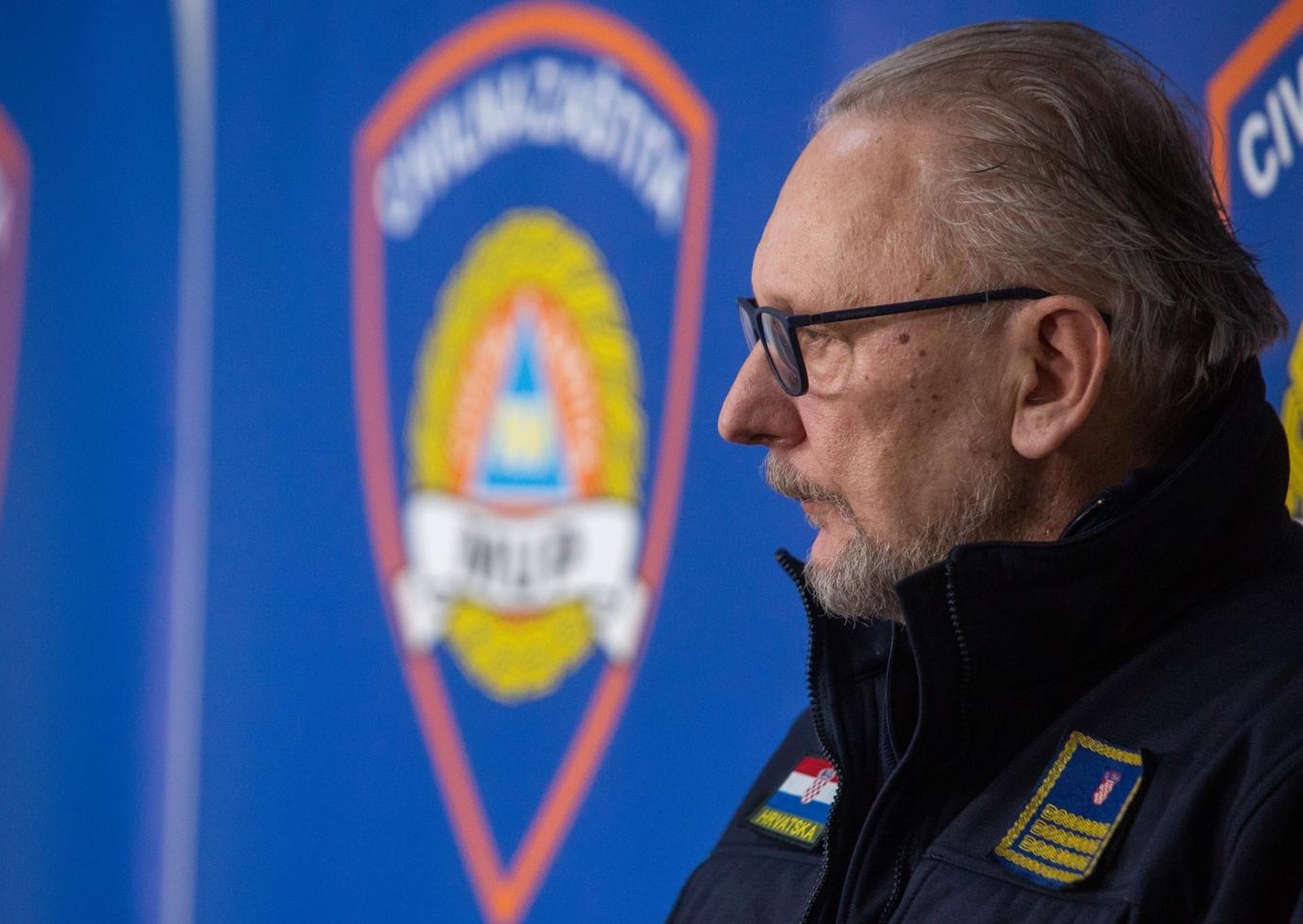 02.04.2020., Zagreb - Nacionalni stozer civilne zastite odrzao je konferenciju za medije o najnovijim detaljima sirenja koronavirusa u Hrvatskoj. Ministar unutarnjih poslova Davor Bozinovic. Photo: POOL/FAH
