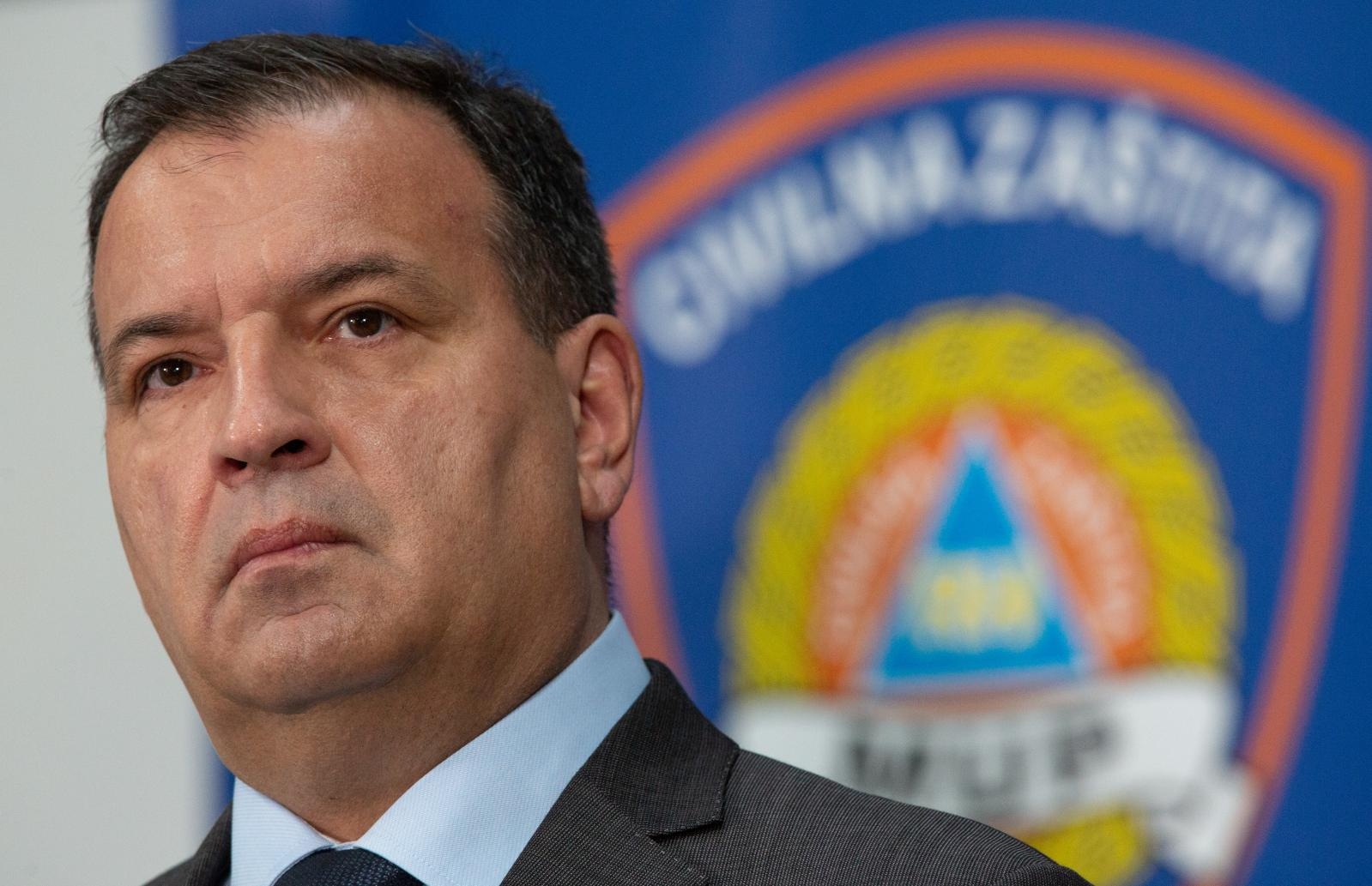 05.04.2020., Zagreb - Nacionalni stozer civilne zastite odrzao je konferenciju za medije o najnovijim detaljima sirenja koronavirusa u Hrvatskoj. Ministar zdravstva Vili Beros. Photo: Daniel Kasap/POOL/FAH
