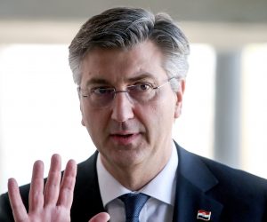 08.04.2020., Zagreb - Predsjednik Vlade RH Andrej Plenkovic predsjedao je sjednicom Koordinacije za sustav domovinske sigurnosti u Nacionalnoj i sveucilisnoj knjiznici.
Photo: Igor Kralj/PIXSELL
