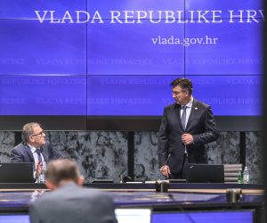 09.04.2020., Zagreb - U Nacionalnoj i sveucilisnoj knjiznici odrzana je 223 sjednica Vlade.
Photo: Robert Anic/PIXSELL