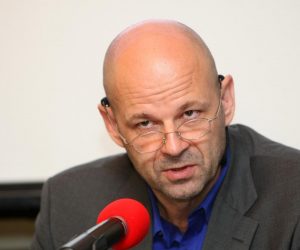 10.06.2013., Zagreb - Udruga Partnerstvo za drustveni razvoj predstavila je rezultate istrazivanja o sukobu interesa. Aleksandar Stulhofer.
Photo: Petar Glebov/PIXSELL