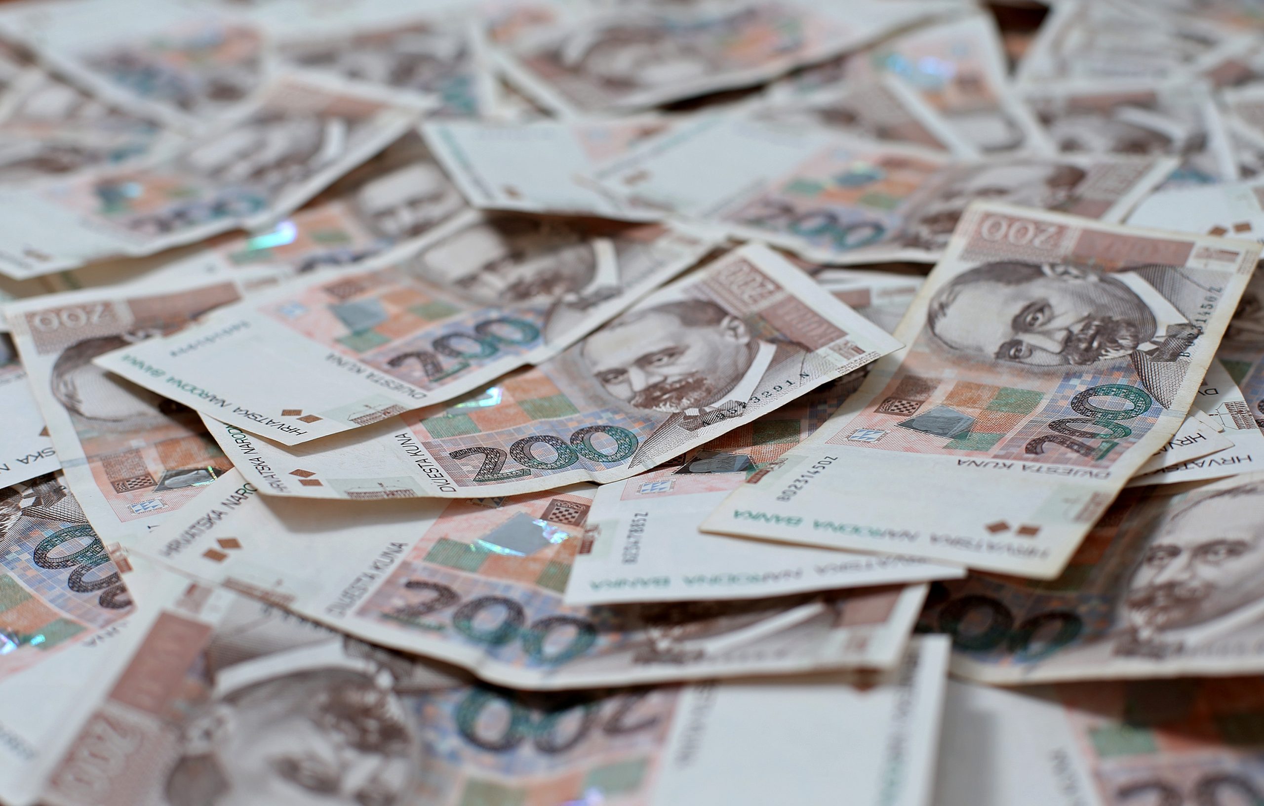 11.11.2014., Zagreb - Novcanica od 200 kuna. Photo: Igor Kralj/PIXSELL