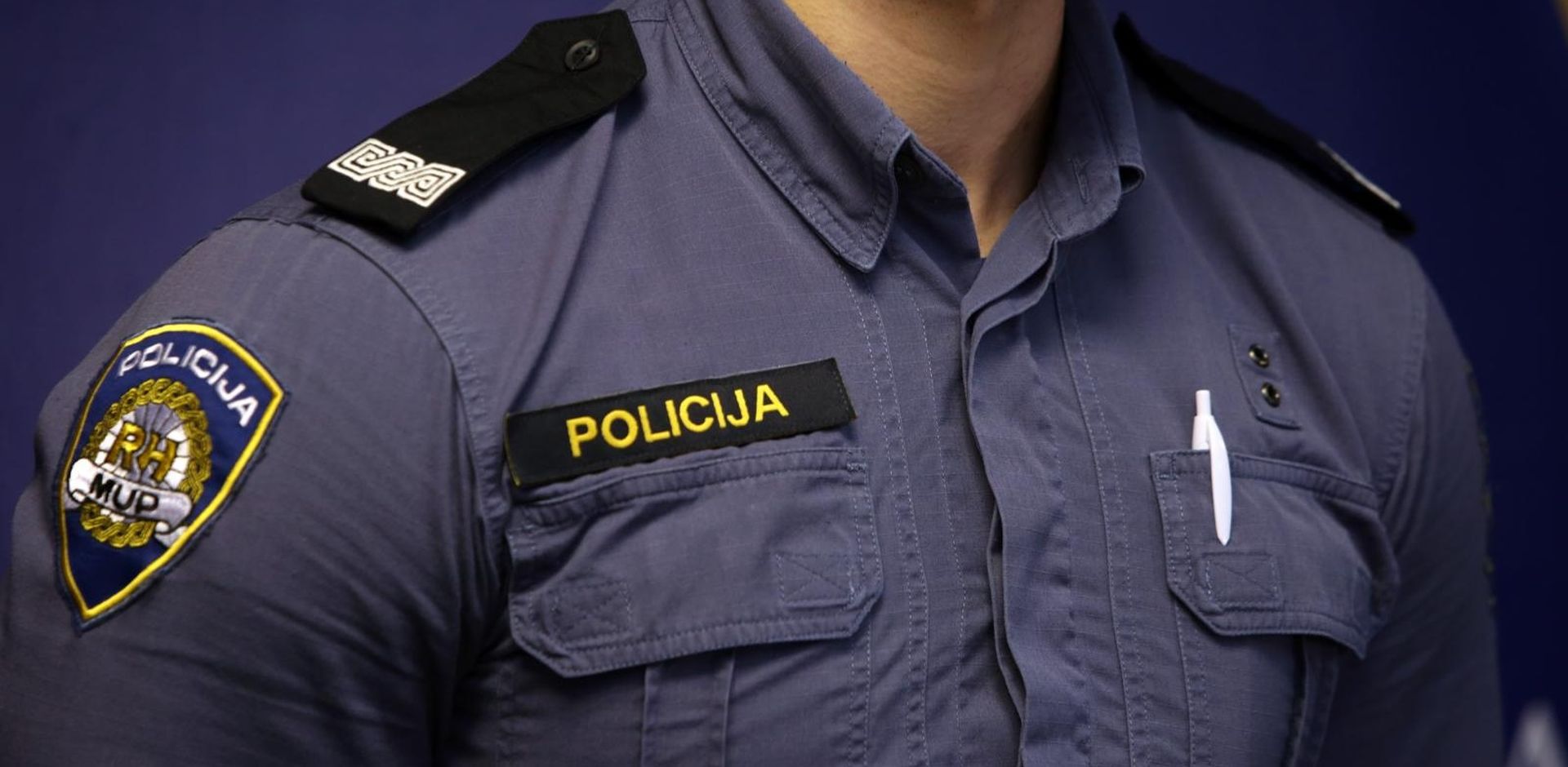 13.11.2019., Split - Djelatnik policije
 Photo: Miranda Cikotic/PIXSELL