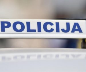 Vozila policije i vatrogasaca 14.10.2018., Vodice - Policija i vatrogasci

Photo: Hrvoje Jelavic/PIXSELL