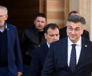 15.03.2020., Zagreb - Izjave nakon sastanka Kriznog stozera. Andrej Plenkovic, Vili Beros, Davor Bozinovic. 
Photo: Marko Lukunic/PIXSELL