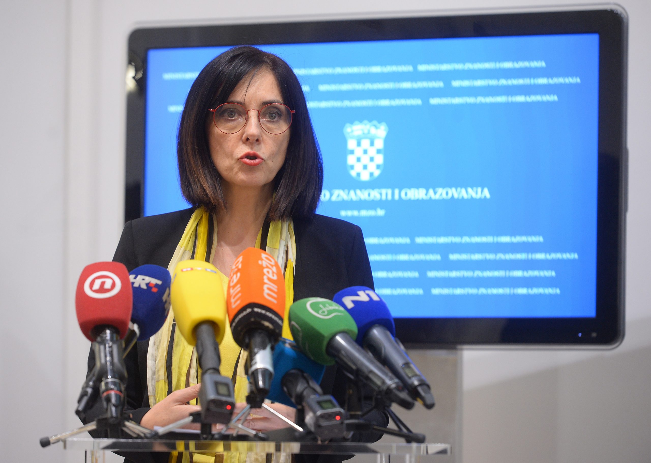 18.03.2020., Ministarstvo znanosti i obrazovanja, Zagreb - Konferencija za medije na kojoj je ministrica znanosti i obrazovanja Blazenka Divjak izvijestila o najnovijim informacijama iz sustava odgoja i obrazovanja..Photo: Marko Prpic/PIXSELL
