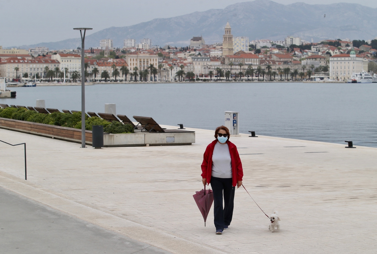 20.04.2020., Split - Miran oblacan dan u Splitu u ocekivanju oborina.
Photo: Ivo Cagalj/PIXSELL