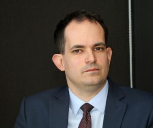 21.02.2020., Sibenik - Na tvrdjavi Barone potpisan je ugovor za projekt "Povecanje integrirane mobilnosti na podrucju Grada Sibenika". Ugovor su potpisali ministar mora, prometa i infrastrukture Oleg Butkovic, direktor Gradskog parkinga d.o.o. Goran Bulat i Tomislav  Petric, ravnatelj Sredisnje agencije za financiranje i ugovaranje programa i projekata Europske unije.Svecanom  potpisivanju, uz gradonacelnika Zeljka Burica nazocili su ministar regionalnog razvoja i fondova Europske unije Marko Pavic te ministar uprave Ivan Malenica.
Photo: Dusko Jaramaz/PIXSELL
