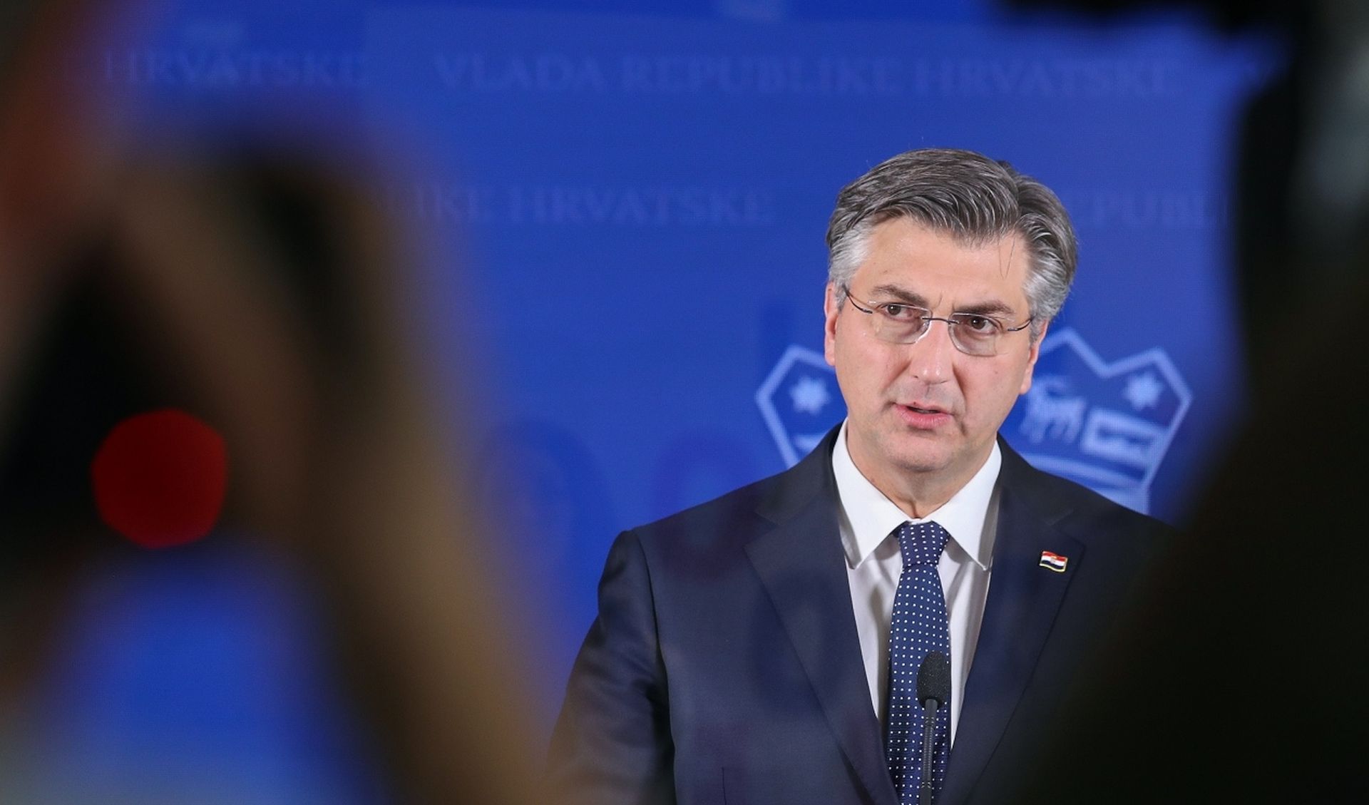 24.04.2020., Zagreb - Nacionalna sveucilisna knjiznica, predsjednik Vlade Andrej Plenkovic odrzao je sastanak s predstavnicima Grada Zagreba te arhitektonske i gradjevinske struke na temu potresa koji je zadesio Zagreb i sanacije steta Uz predsjednika Vlade. Premijer Andrej Plenkovic. 
Photo: Luka Stanzl/PIXSELL