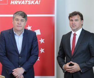 26.04.2020., Zagreb - Konferencija za medije o SDP-ovim prijedlozima za smanjenje parafiskalnih nameta iz registra neporeznih davanja. Govorio je predsjednik SDP-ovog Savjeta za financije i drzavni proracun Danijel Feric i saborski zastupnik Boris Lalovac.
Photo: Tomislav Miletic/PIXSELL