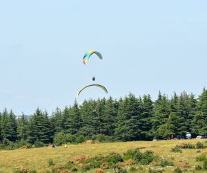26.05.2018., Labinci - Paraglajderi uzivali u letenju iznad doline Mirne. Photo: Dusko Marusic/PIXSELL