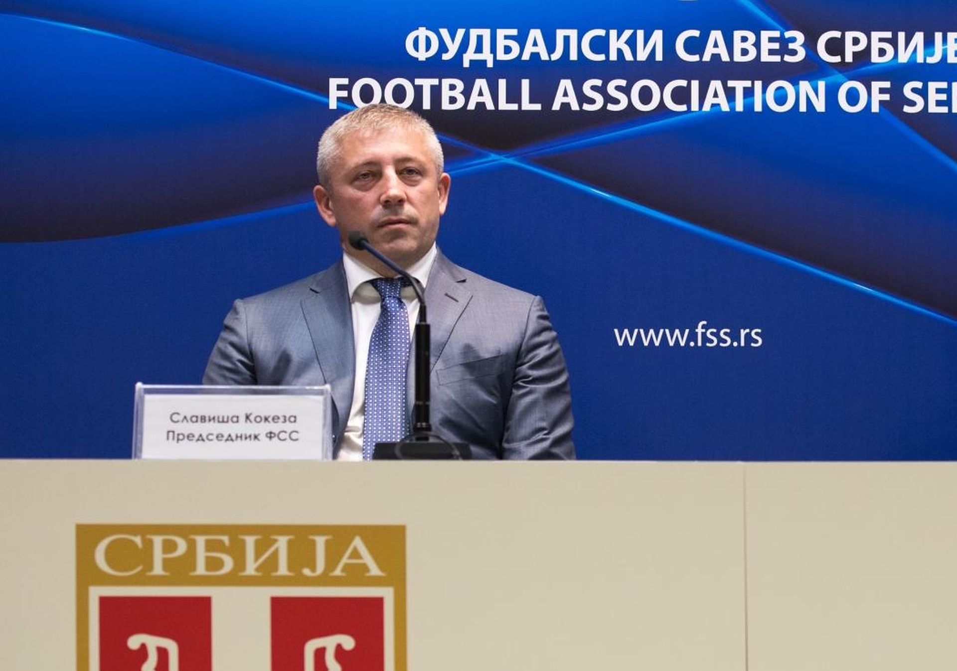 31.03.2017., Stara Pazova, Srbija - Predsjednik UEFA Aleksander Ceferin obisao je sportski centar Nogometnog saveza Srbije u Staroj Pazovi s predsjednikom Slavisom Kokezom i pocasnim predsjednikom FSS-a Tomislavom Karadzicem. Photo: Srdjan Ilic/PIXSELL