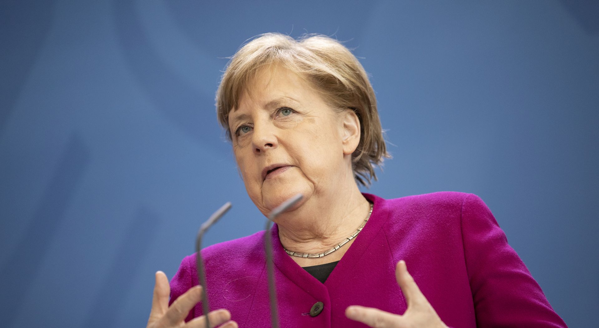 epa08380393 German Chancellor Angela Merkel speaks to the media following a video conference of the European Council meeting on coronavirus pandemic in Berlin, Germany, 23 April 2020. European leaders are looking for common measures to stem the social and economic impact of the SARS-CoV-2 coronavirus which causes the Covid-19 disease.  EPA/MAJA HITIJ / POOL