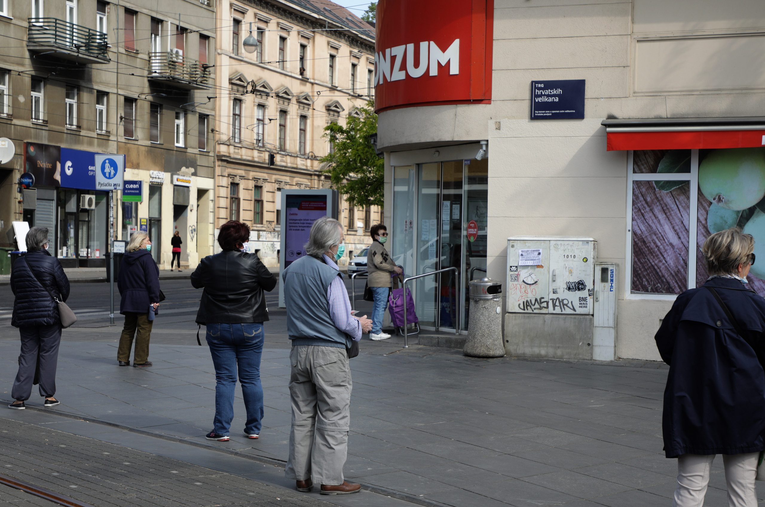 Zagreb, 25.04.2020. - Trgovine više nerade Nedjeljom.foto HINA/ Tomislav PAVLEK/ tp