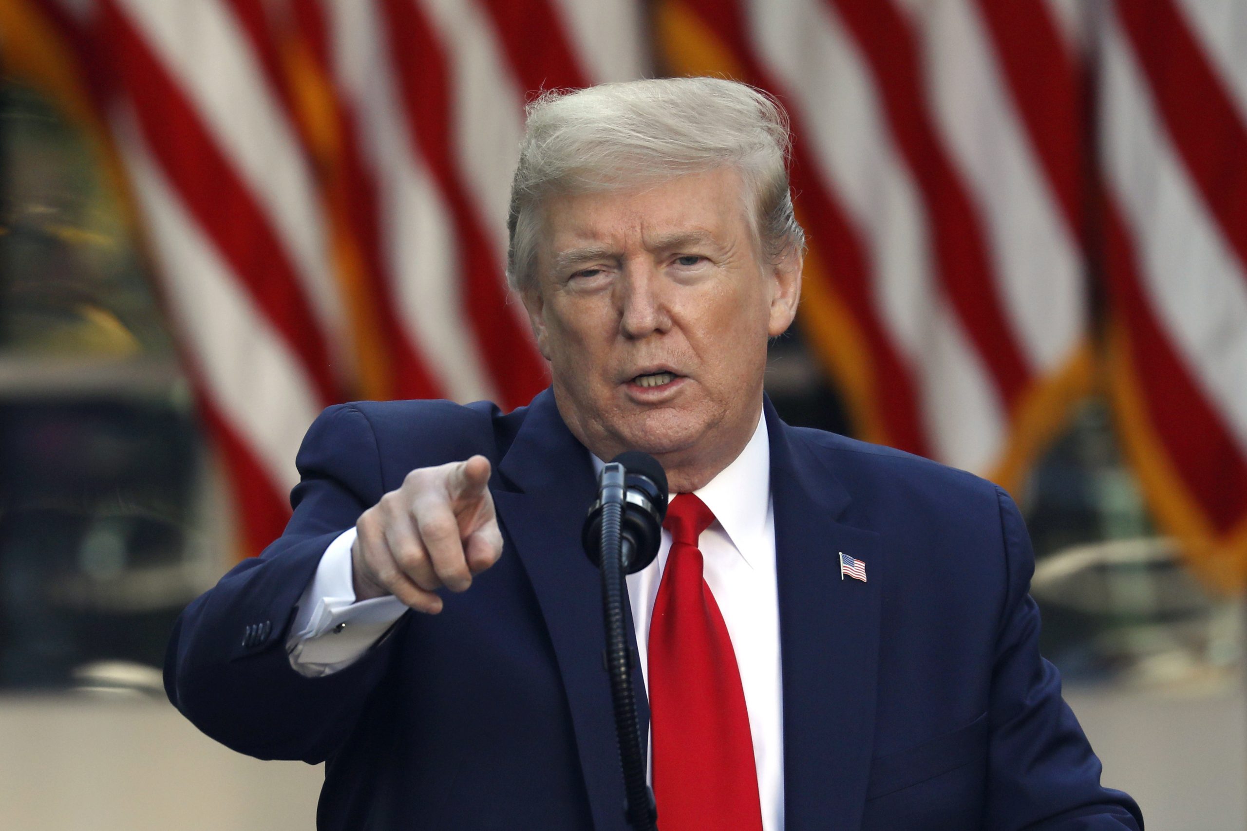 epa08388284 US President Donald J. Trump speaks at a news conference in the Rose Garden at the White House in Washington, DC, USA, on 27 April 2020.  EPA/Yuri Gripas / POOL