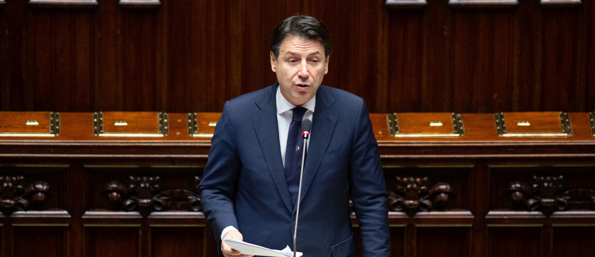 epa08393613 A handout photo made available by Italian Senate channel shows Italian Prime Minister Giuseppe Conte informing about the lockdown easing schedule due to the coronavirus disease (COVID-19) pandemic emergency, Rome, Italy, 30 April 2020.  EPA/ITALIAN SENATE HANDOUT +++ ANSA PROVIDES ACCESS TO THIS HANDOUT PHOTO TO BE USED SOLELY TO ILLUSTRATE NEWS REPORTING OR COMMENTARY ON THE FACTS OR EVENTS DEPICTED IN THIS IMAGE; NO ARCHIVING; NO LICENSING +++ HANDOUT EDITORIAL USE ONLY/NO SALES