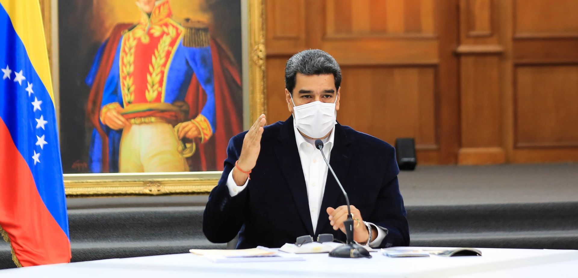 epa08401733 A handout photo made available by Miraflores Presidential Palace shows Venezuelan President Nicolas Maduro during a meeting with members of the Armed Forces in Caracas, Venezuela, 04 May 2020. Venezuelan authorities claimed on Monday that a 'foiled sea invasion' at the weekend was part of a plan to assassinate President Nicolas Maduro. Ten people have been arrested and eight were killed, all linked to the operation, according to the government. In his first public appearance after the incident, Maduro claimed that the objective of the mission 'was to kill the President of Venezuela... to try to kill me.'  EPA/MIRAFLORES PRESIDENTIAL PALACE / HANDOUT  HANDOUT EDITORIAL USE ONLY/NO SALES