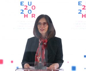 Zagreb, 18.05.2020. - Ministrica obrazovanja Blaenka Divjak odrala je videokonferenciju s europskim kolegama s kojima je razgovarala o otvaranju kola i zavrnim ispitima. 
foto HINA/ PIXSELL/ EU2020HR/ POOL/ Goran Stanzl/ ua