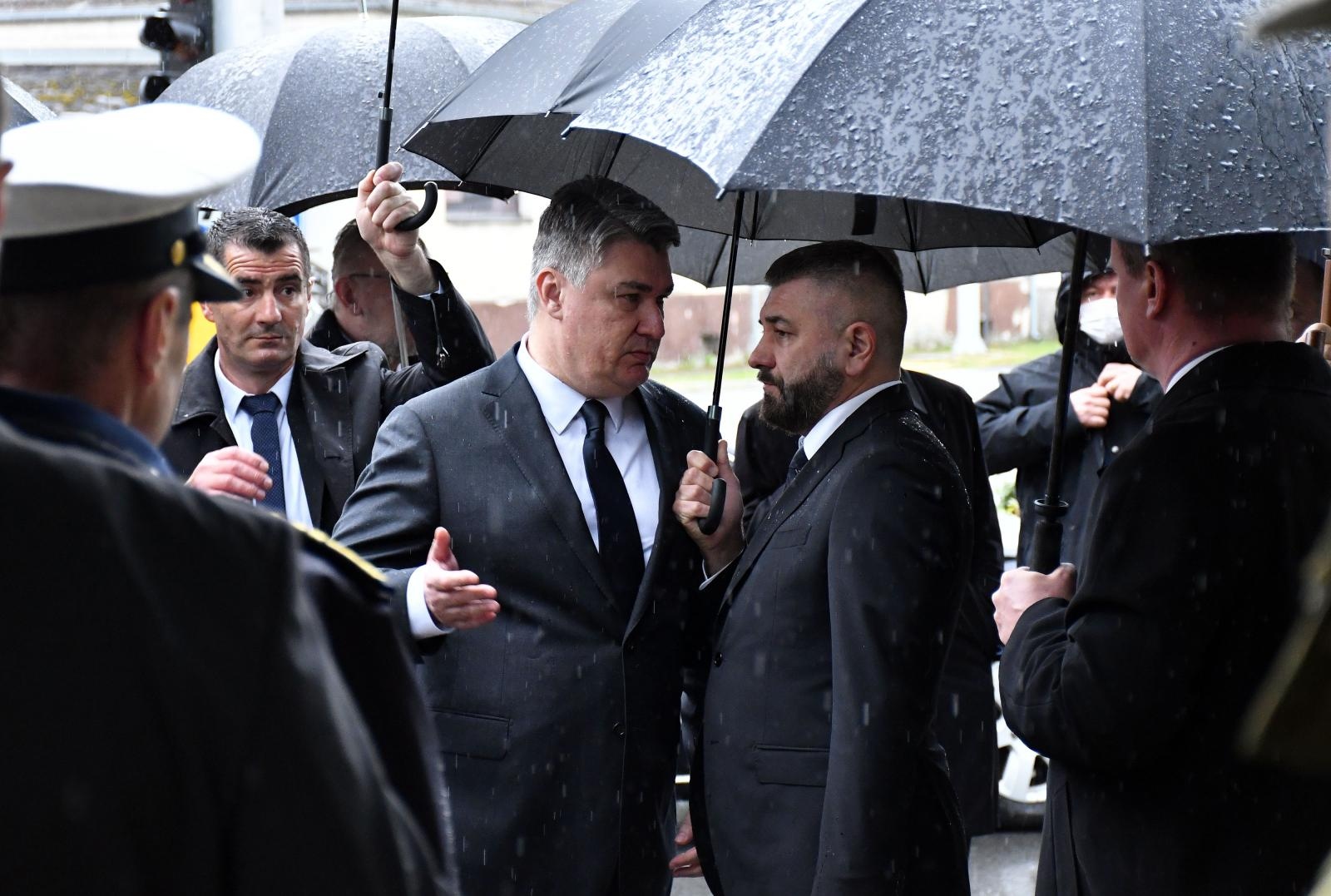 01.05.2020. Okucani  - Obiljezavanje 25. obljetnice vojno redarstvene operacije Bljesak. Zoran Milanovic, Andrej Plenkovic 
Photo: Ivica Galovic/ PIXSELL