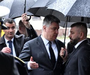 01.05.2020. Okucani  - Obiljezavanje 25. obljetnice vojno redarstvene operacije Bljesak. Zoran Milanovic, Andrej Plenkovic 
Photo: Ivica Galovic/ PIXSELL