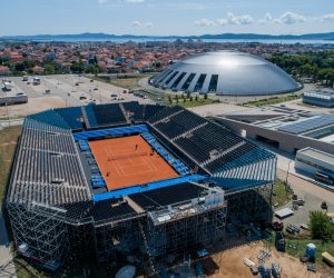 04.09.2018., Zadar - Pripreme teniskih terena za polufinale Davis Cupa izmedju Hrvatske i SAD-a, koji je na rasporedu od 14. do 16. rujna privode se kraju. 
Photo: Dino Stanin/PIXSELL