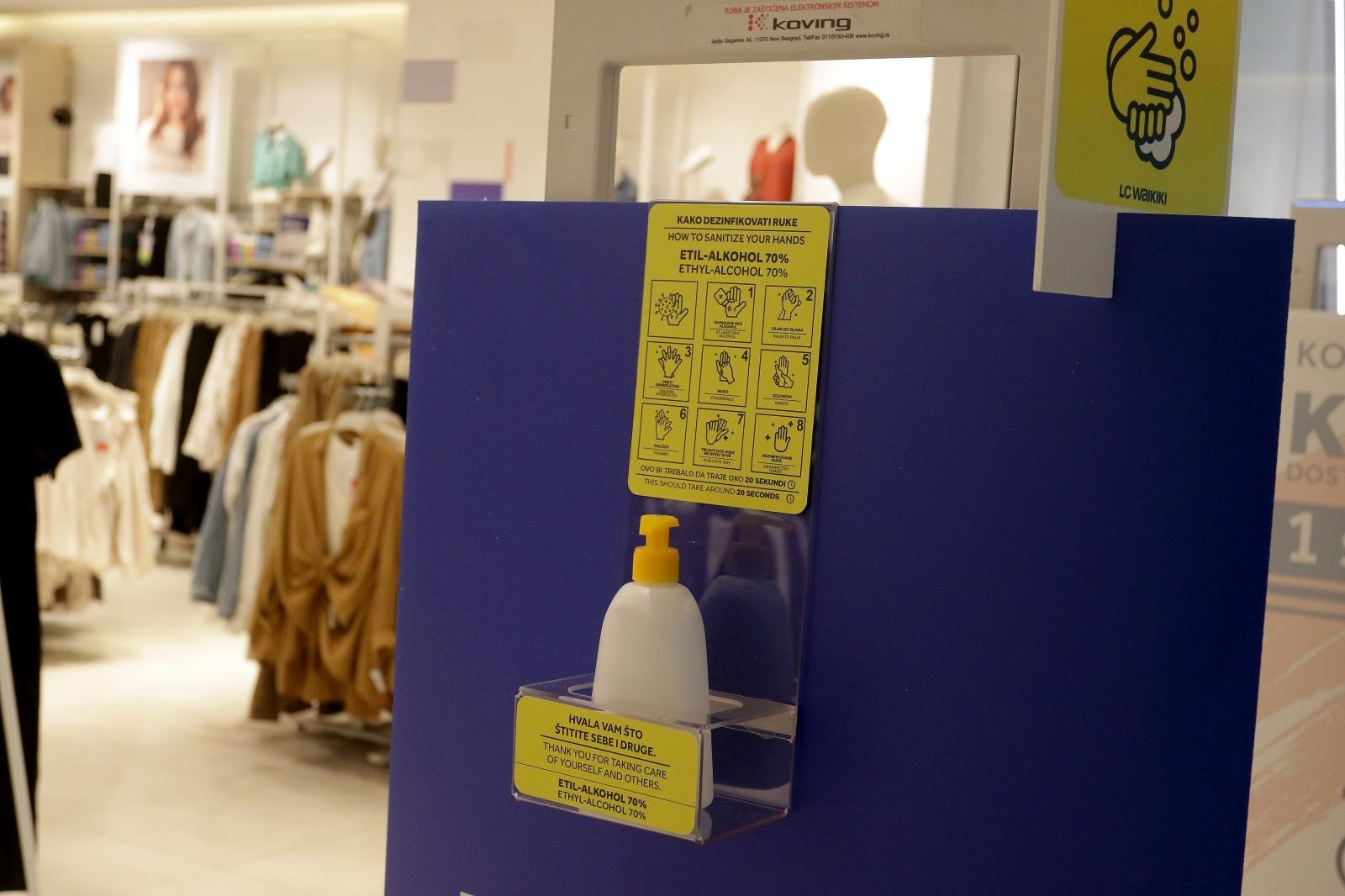 08, May, 2020, Belgrade - 48 days ago (March 21 to be exact), shopping malls in Serbia were closed in order to prevent the spread of the coronavirus, and as of today, everyone has reopened their doors to customers.  Big fashion shopping center in Visnjicka street. Photo: Antonio Ahel/ATAImages

8, maj, 2020, Beograd - Pre 48 dana (tacnije 21.marta) trzni centru u Srbiji su zatvoreni kako bi se sprecilo sirenje korona virusa, a od danas svi su ponovo otvorili svoja vrata za kupce. Photo: Antonio Ahel/ATAImages