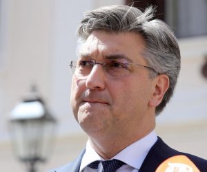 08.05.2020., Zagreb - Predsjednik Vlade Andrej Plenkovic obratio se medijima i izjavio da prihvaca ostavku ministra Krsticevica. Photo: Patrik Macek/PIXSELL