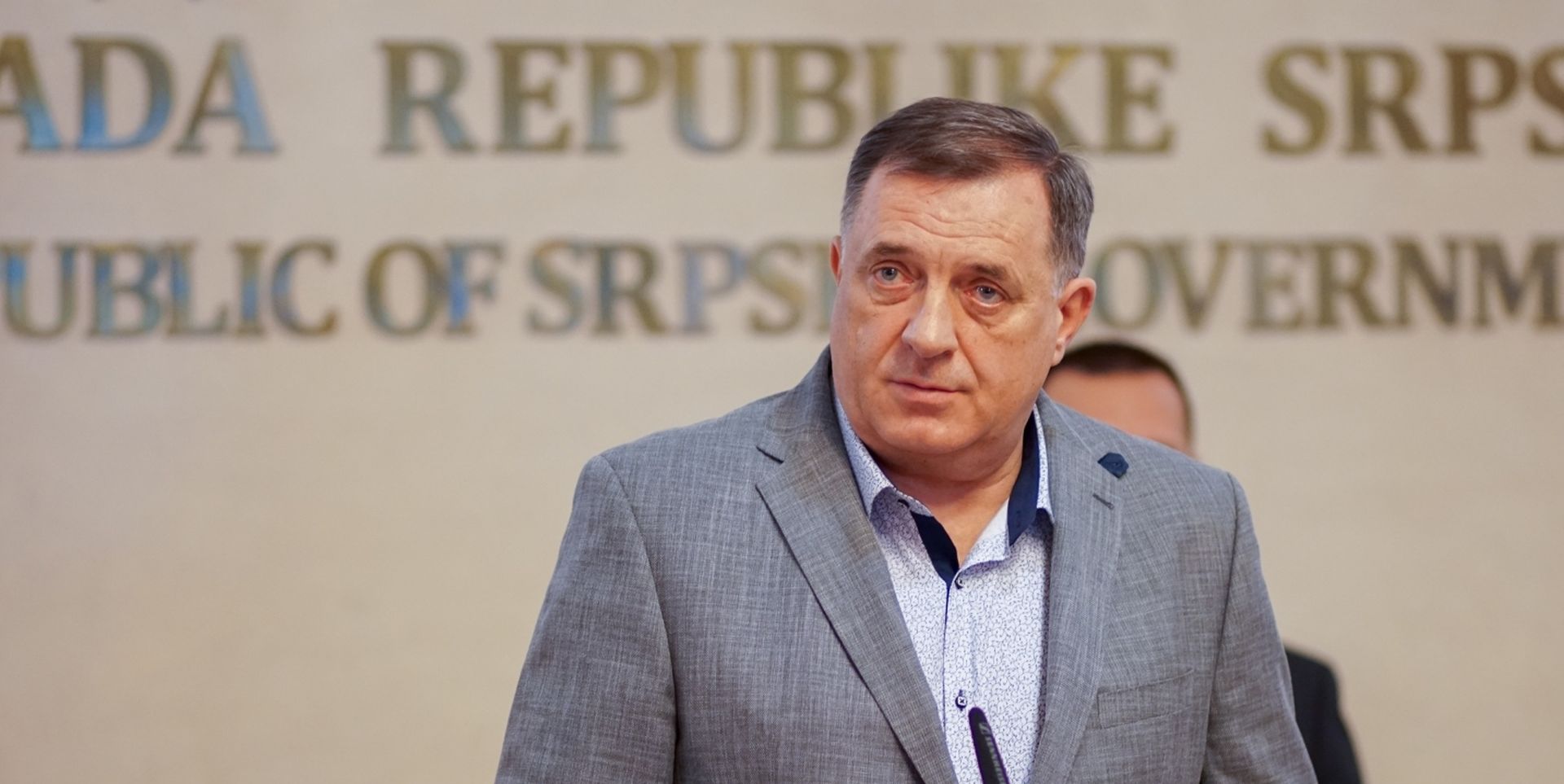 10.04.2020., zgrada Vlade RS, Banja Luka (BiH) – Fahrudin Radoncic, ministar sigurnosti Bosne i Hercegovine, sastao se  s clanom Predsjednistva BiH Miloradom Dodikom i Draganom Lukacem, ministrom unutarnjih poslova RS,
Photo: Dejan Rakita/PIXSELL