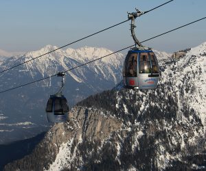 18.12.2010., Austrija,Nassfeld - Austrijsko skijaliste Nassfeld omiljeno je odrediste Hrvata zeljnih zimske rekreacije.
Photo: Jurica Galoic/PIXSELL