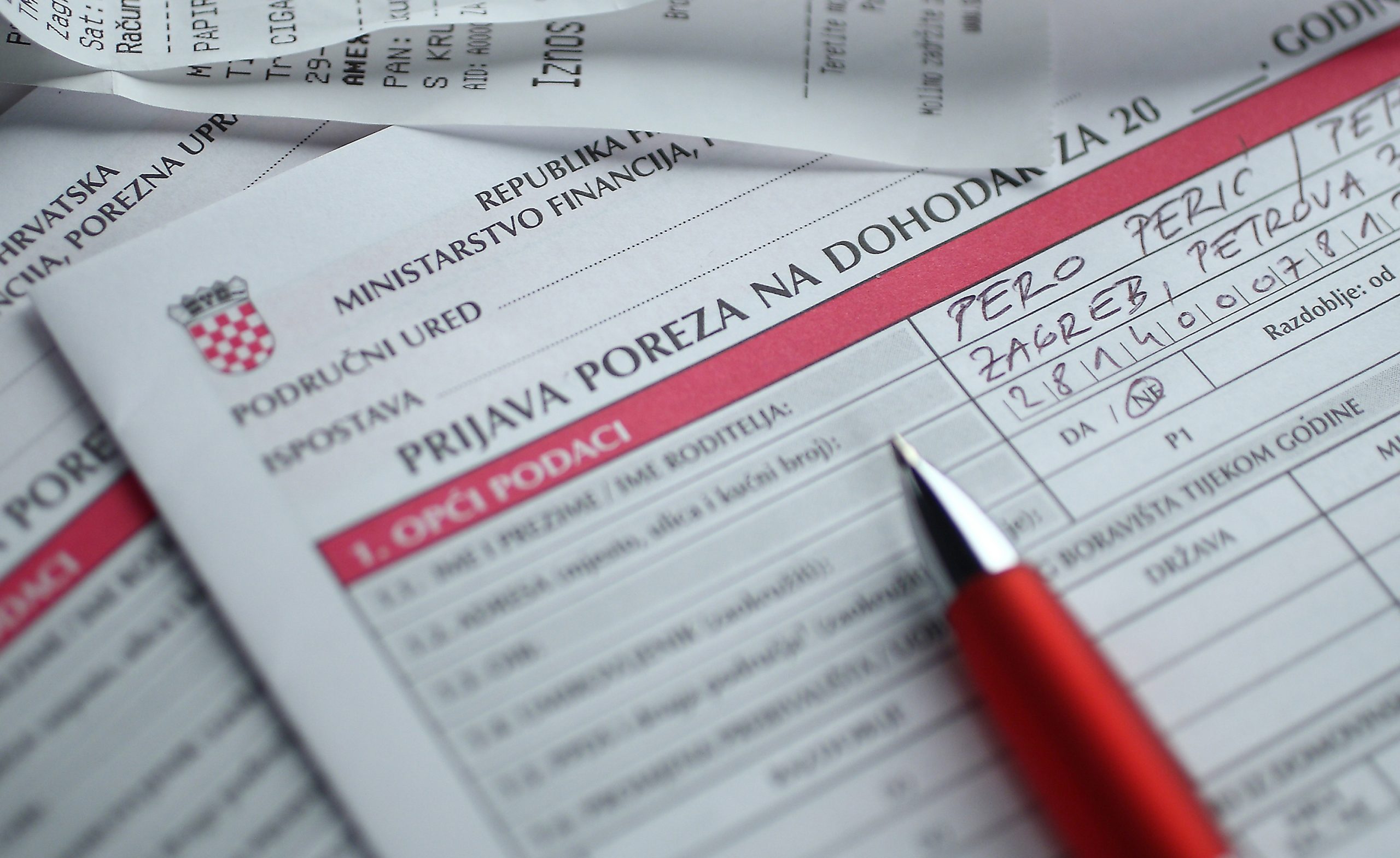 02.02.2011., Zagreb - Ilustracija na temu prijave poreza na dohodak. 
Photo: Davor Puklavec/PIXSELL