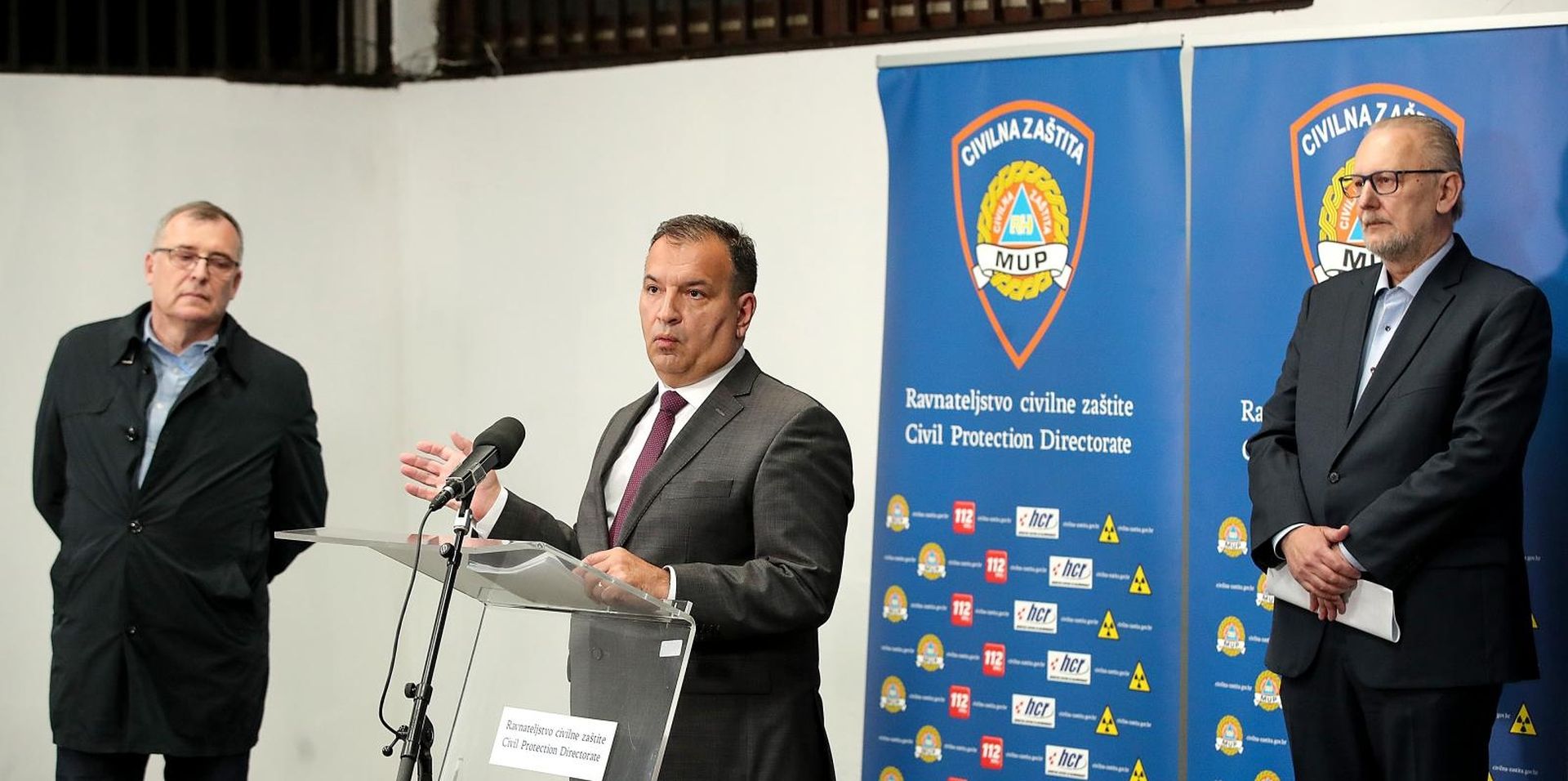 12.05.2020., Zagreb - Konferencija za medije Nacionalnog stozera civilne zastite oko korona virusa odrzana je u Ravnateljstvu civilne zastite. Krunoslav Capak, Davor Bozinovic, Vili Beros. 
Photo: Goran Stanzl/PIXSELL